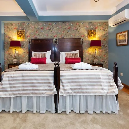 Pensionat Charming Antas House 2*